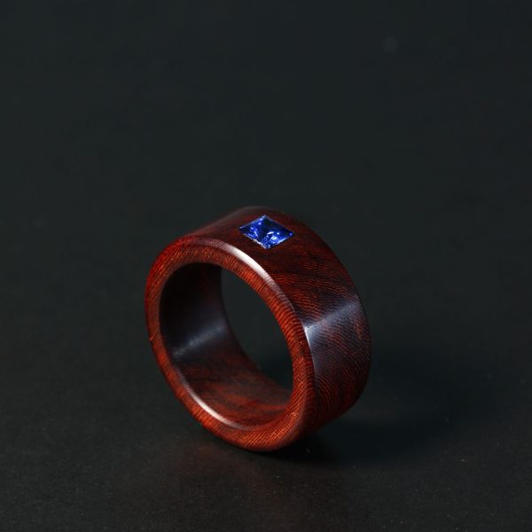 rosewood ring