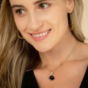 Rosewood Necklace pedant